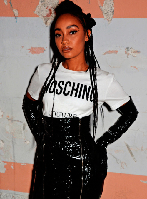 perriehoran: Leigh Anne attends Moschino Fashion show during Milan Fashion Week 20.9.18