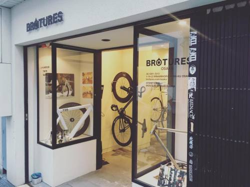 Brotures Osaka #brotures #brotures_osaka #bicycles #fixedgear #fixed #singlespeed #sixrollingwheels 