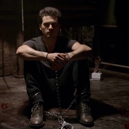 https://bondagebadboys.tumblr.com/post/139323151547