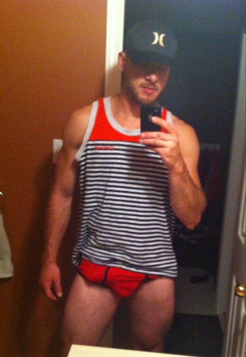 txcwbysexy:  camodude:  http://camodude.tumblr.com/  Hot damn  Yes dear I’ll suck your cock!