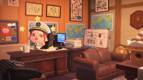 female admiral