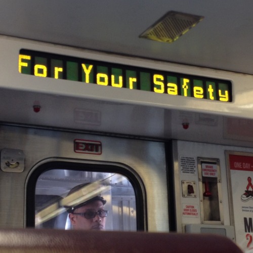 sonysportswalkman: stand-offish new jersey transit