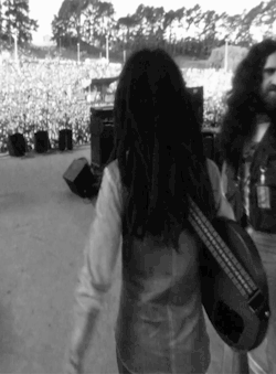 justmakemexscream:  No Woman No Cry Live  Bob Marley Live in Boston 1979 i’ve seen this live ,especially this song infinity times    