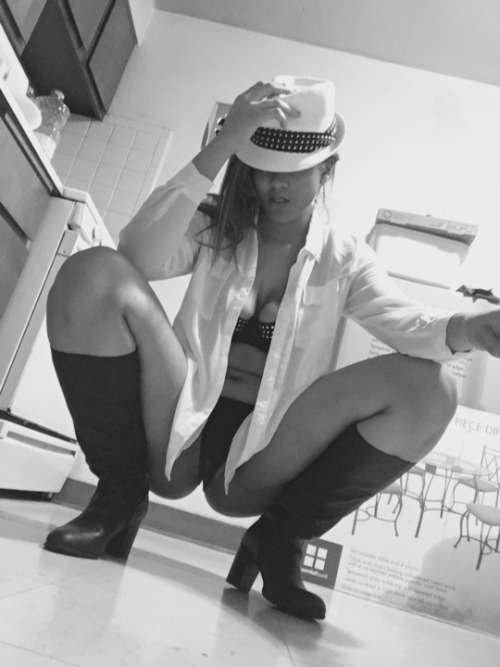 “I’d like to be added to your list“Black Girls with Sexy NSFW Blogs | @scarlett-ro