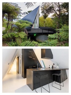 prefabnsmallhomes:  “The Fin” House, Waiheke Island, New Zealand by Chris Tate.