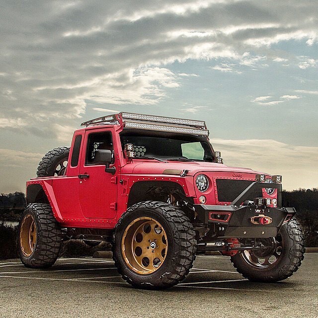 🔥JEEPBEEF🔥By JeepHer — A look at a Starwood Custom JK8 Conversion....