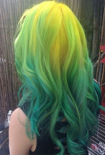 color-head:Green and yellow hair!