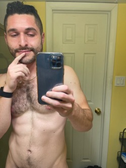 goldenboldy:Himbo vibes today