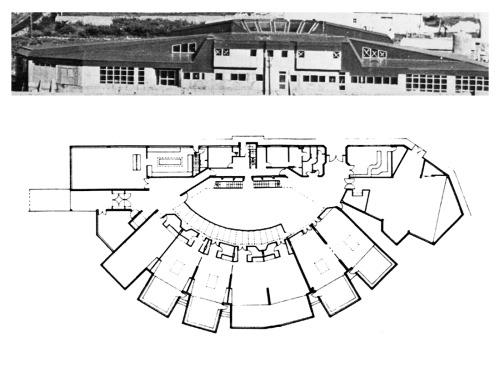 School building in Monforte de LemosMonforte de Lemos, Lugo, Galicia, Spain; 1975Carlos Meijide Calv