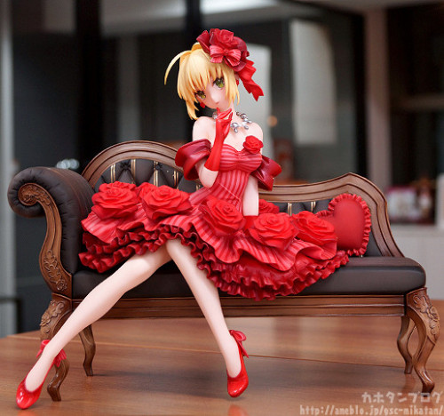ohnoraptors: 【ご予約受付中】アクアマリンさんアイテム「アイドル皇帝/ネロ」をご紹介♪｜フィギュアメーカー・グッドスマイルカンパニー勤務 『カホタンブログ』