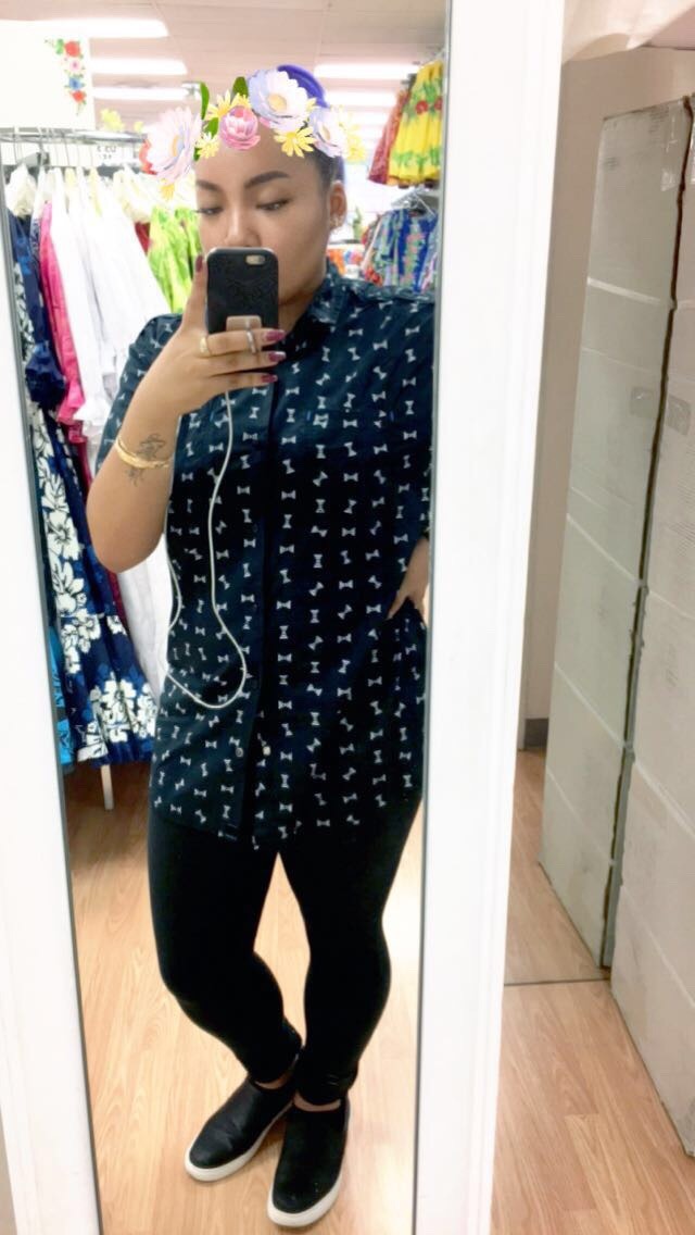 wolfrhose:  Cause this bum outfit totally screams “please sexually harass me.”
