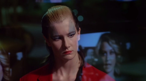 ozu-teapot: Ladies and Gentlemen, the Fabulous Stains | Lou Adler | 1982 Laura Dern, Christine Lahti