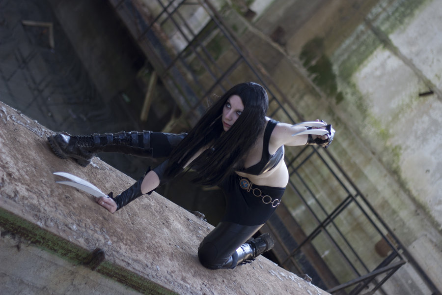 latanieredecyberwolf:  X-23 - Cosplay by Fiora-Solo-Top 