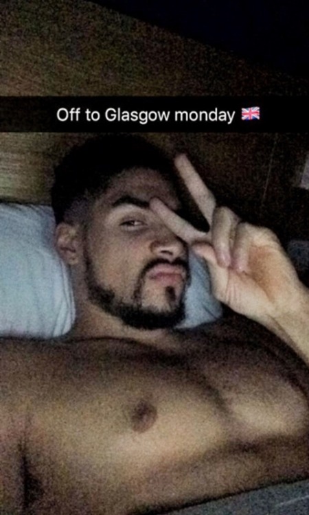 male-and-others-drugs:  Louis Smith 