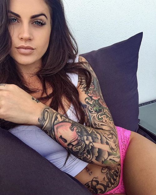 eyesfavouritecandy:  sexy and inked - http://eyesfavouritecandy.tumblr.com #tats #tattoo #tatts #tatted #tatoo #tat #inked