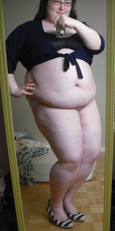 apr3tty1itt13chubbything: biggirlsrockmyworldx: thegoodhausfrau: Ditch the pants! I decided camel is