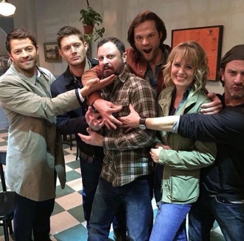 bitch-jerk-assbutt-supernatural - strike a pose