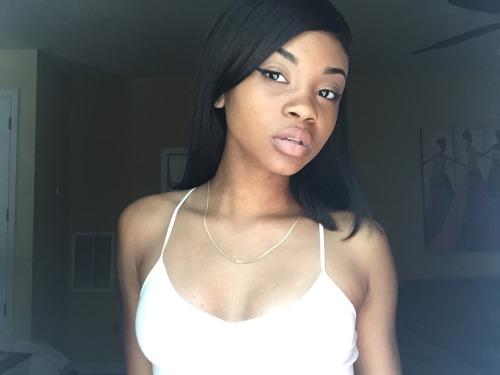 cierravegasbitchhh:  Faces. 