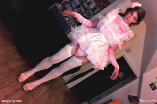 tallulahhh:  Posing for inspection!  sissydress, pinafore, panties, &amp; suspenders &amp; h