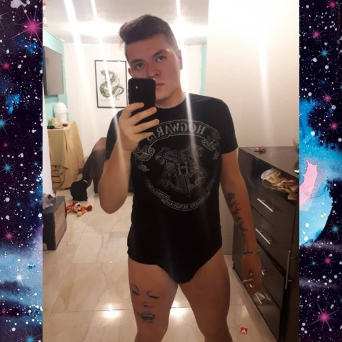 HOGWARTS: DRACO DORMIENS NUNQUAM TITILLANDUS ⚡❤ . . . . . . . . . . . . . . . #FOREVERGORDO#GAY #GAY