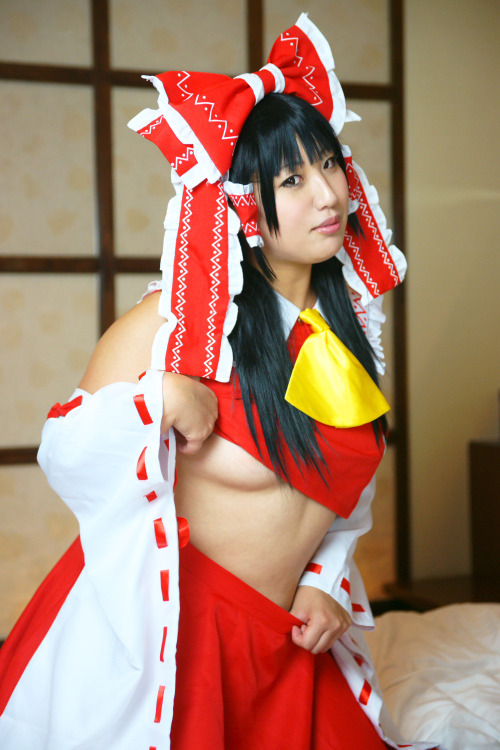 Touhou Project - Reimu Hakurei (Yurika) 8HELP US GROW Like,Comment & Share.CosplayJapaneseGirls1.5 - www.facebook.com/CosplayJapaneseGirls1.5CosplayJapaneseGirls2 - www.facebook.com/CosplayJapaneseGirl2tumblr - http://cosplayjapanesegirlsblog.tumblr.c