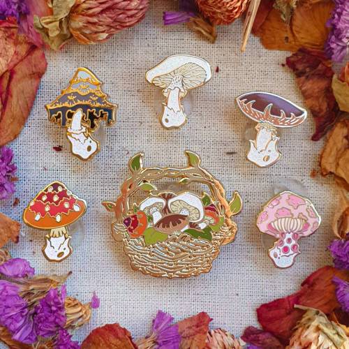littlealienproducts: Mushroom Pin Set by LaylaAshtarShrine 