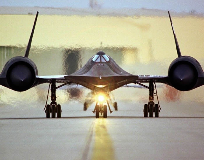 aviationexplorer:  USAF SR71