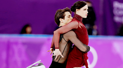 olympicsdaily:tessa virtue and scott moir win gold in ice dancing at 2018 winter olympic games