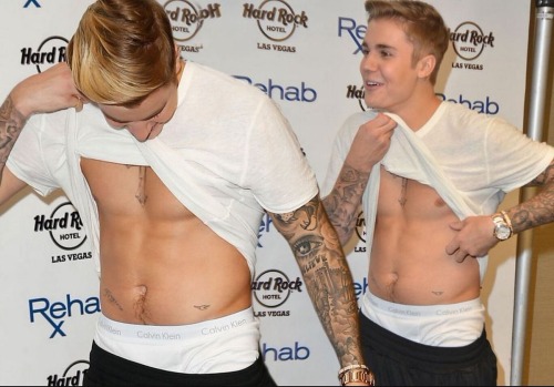 Porn Pics skinnychublover:skinnychublover:Justin Bieber’s