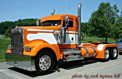 semitrckn:Kenworth custom W900L