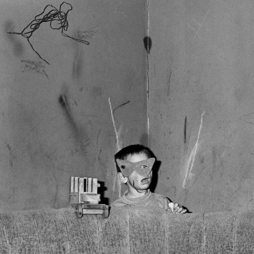 lenscratch:  © Roger Ballen 