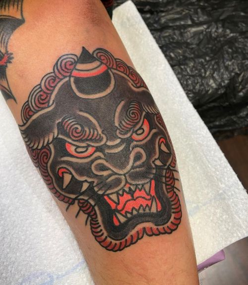 Foo dog I did last year on David, Gracias amigo! In #berlin @stayfreetattooberlin  #traditional #tat