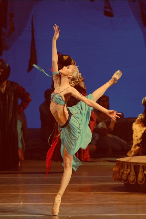 Alina Somova, Le Corsaire, Mariinsky Ballet.Le Corsaire (The Pirate) is a thrilling ballet about Con