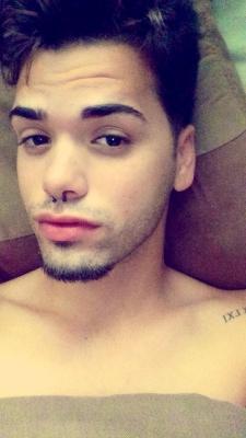 betomartinez:  This is Michael, a hot Latinboyz