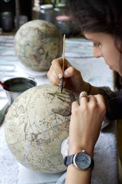 mymodernmet:  Bellerby & Co. Globemakers: One