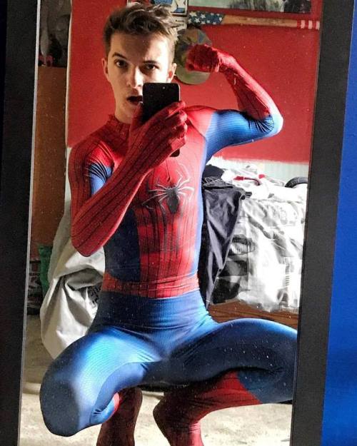 gaycomicgeek:  http://gaycomicgeek.com/spider-man-sexy-male-appreciation-post-just-in-general-nsfw/My first comic book crush was Peter Parker. He seemed to have his costume ripped in nearly every issue I ever read as a kid and that tingled something in