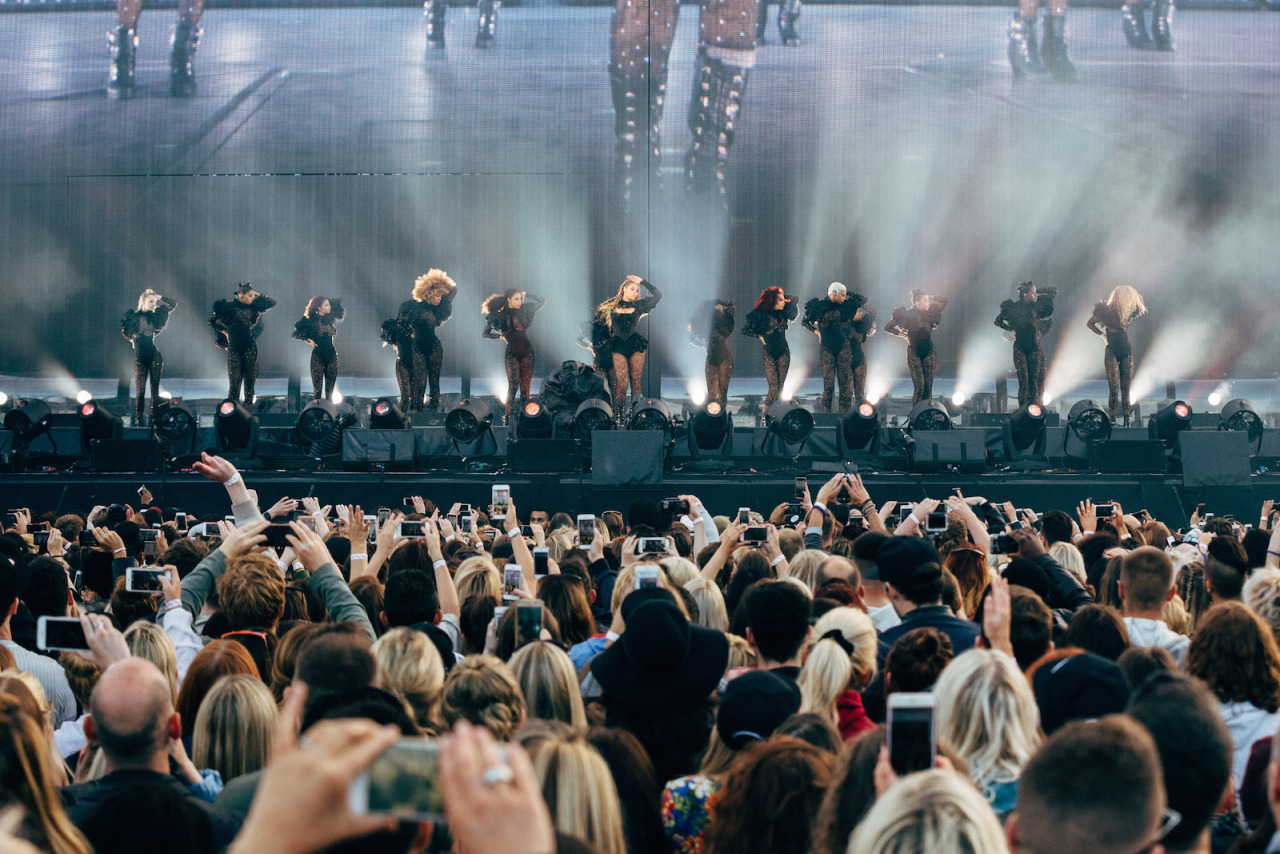 lemonadedaily:  THE FORMATION WORLD TOUR: MANCHESTER 