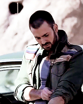 evansensations: Chris Evans | BTS | Details Magazine May, 2012