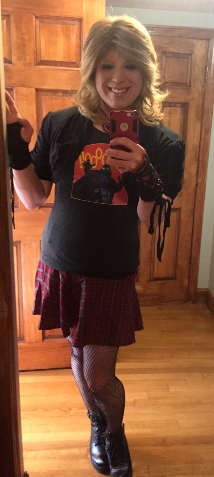 thekatiec:  abbycatsuk:  thekatiec:  Outfit for the final rehearsal. Show’s been