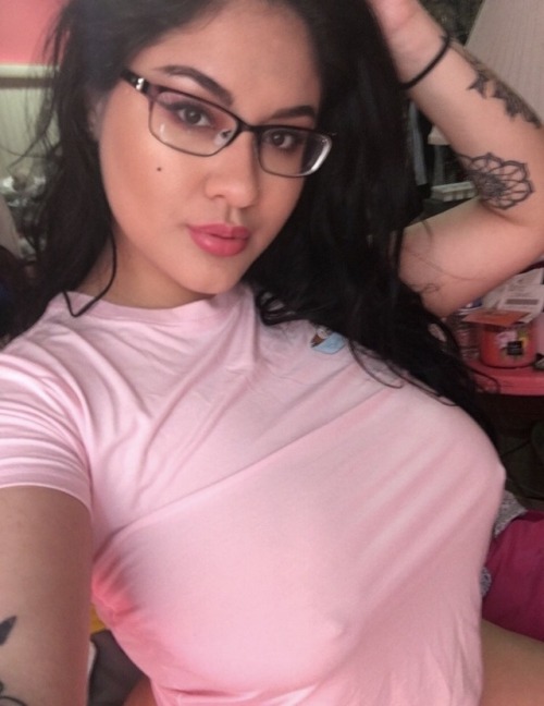 connoisseurofpussy6996: Gorgeous &amp; Sexy Latina Selena Kyle