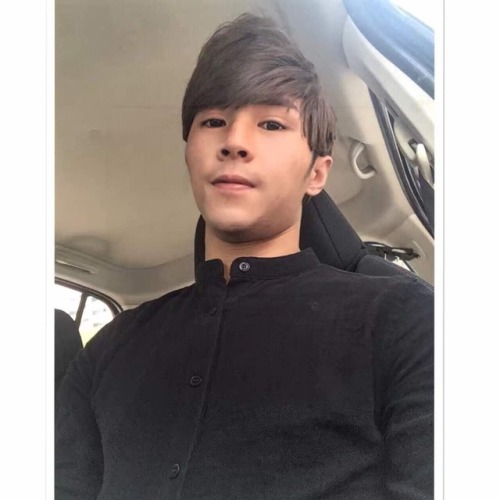 meetforanything1069: KL Shamelin  Area 22 age …. This Guy Like People Fuck Him With Out Condom And C
