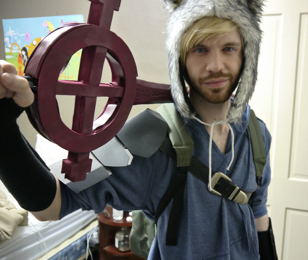 daftbit:  fullbearded-alchemist:  I made a few armor pieces to potentially wear with