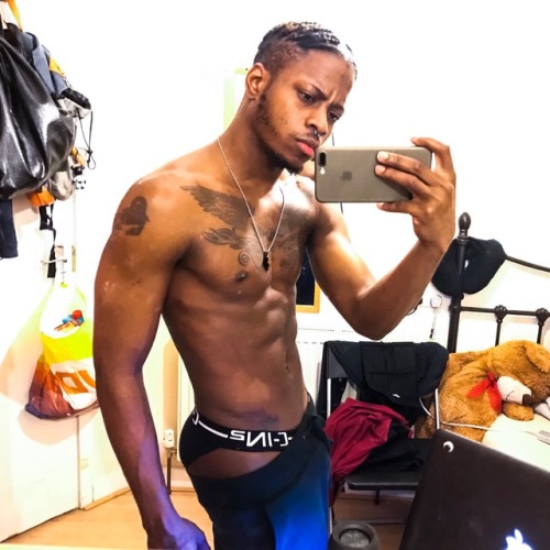 nejhe:  AfterWorkOutSelfie 🤳🏾 for January and February   IG/Twitter @NejheRyutt SnapChat @TheeKingRebel Kik @ Nejhe  YouTube.com/SuperPosterBoy