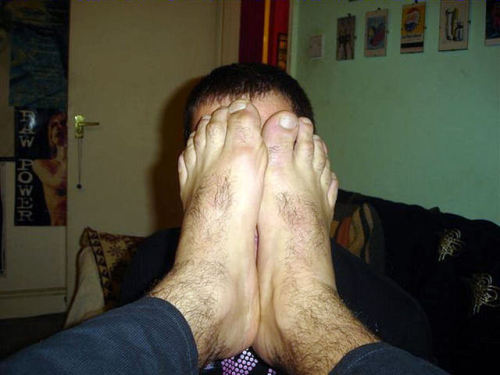 rankdresssockslover:  FUCK YES PLEASE!!!!!!!!!!!!!!!1  Are that you and your feet? I’m in southern Cali ! You?