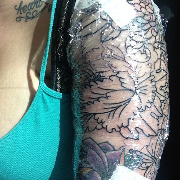 housewifeswag:  Session 1 done! I’ll show you all of it when I unwrap it 😊