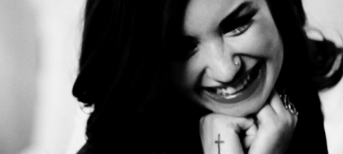 closertotheclouds: When life gets tough, you have to find something that makes you smile. That makes you feel alive.”