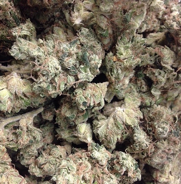 headhiigh:This is what your re-ups look like when you have friends who work at Dispensaries😍😍