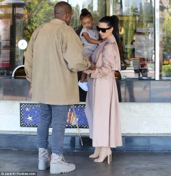 kuwkimye:  Kim, Kanye & North at the