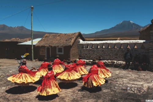 Villa Sajama - Bolivia By TLMELO (Flickr)