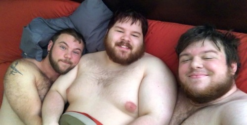 drttalk: Waking up to Christmas cuddles with the boys. @chris-chase @babybear337